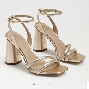 NEW Sam Edelman Gold Chunky Heel Sandals